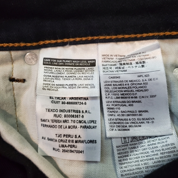 Levi's 511 jeans, 33" waist, 32" inseam dark blue. - Picture 7 of 8